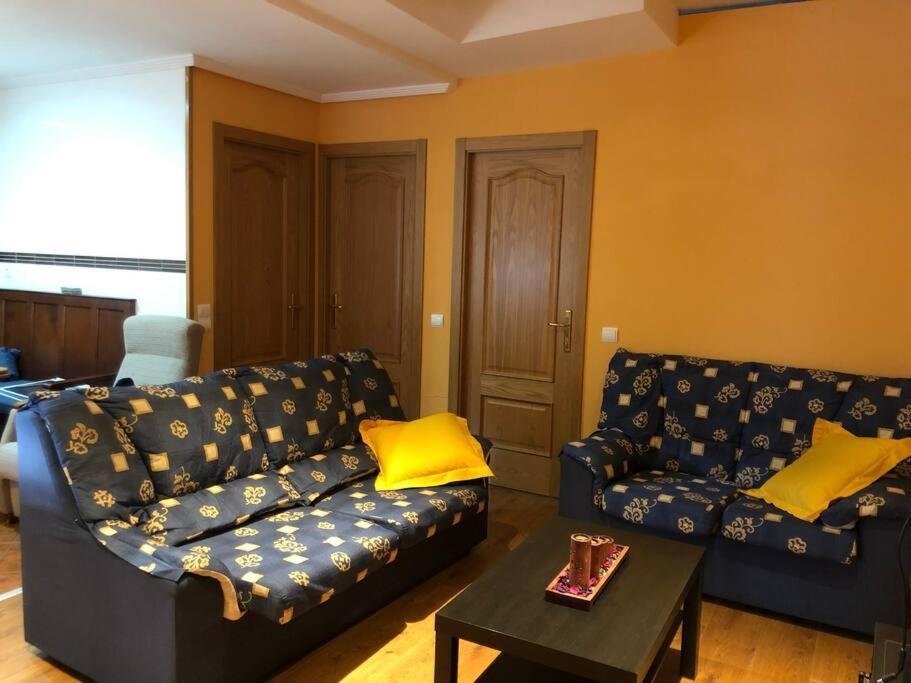 La Casucha Apartman Caboalles de Abajo Kültér fotó