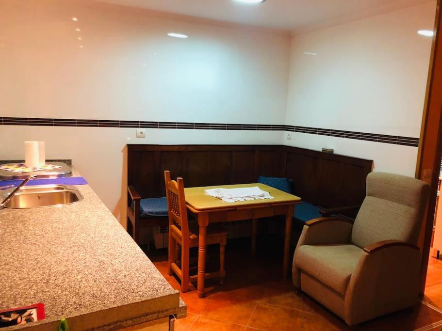 La Casucha Apartman Caboalles de Abajo Kültér fotó